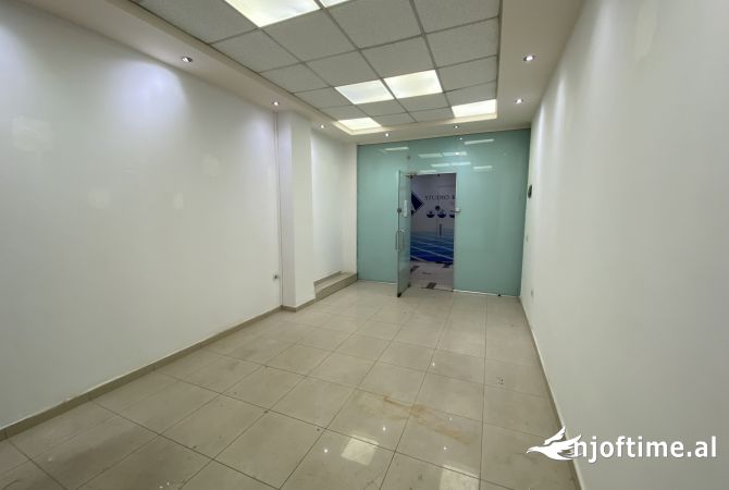 Shtepi me qera Garsoniere ne Tirane - 400 Euro