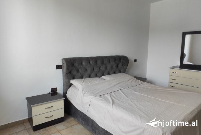 Shtepi me qera 1+1 ne Tirane - 350 Euro