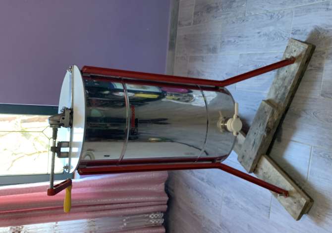 Working Tools  in Fier - 250 Euro