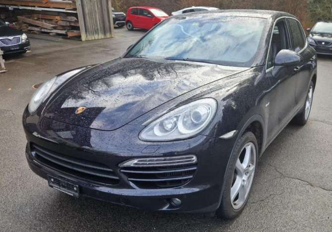 Noleggio Auto  a Tirana - 120 Euro