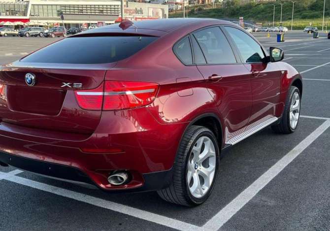 Noleggio Auto  a Tirana - 100 Euro