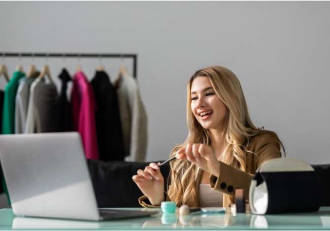 Njoftime Pune Shitese per dyqan online