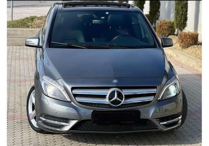 Makina ne shitje ne Durres, Mercedes-Benz, 2014 Diesel,Kambio Automatik Pagesa 10,490  Euro.