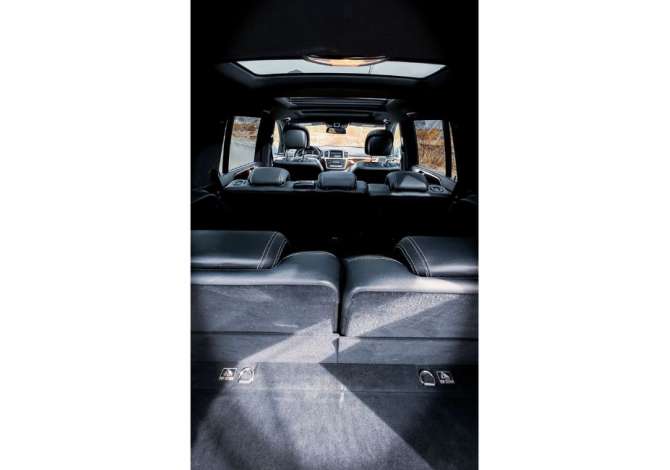 Mercedes Benz GL jepet me qera me cmim 85 euro dita 