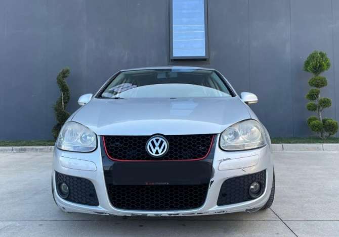 Volkswagen Golf 5 me qera per 35 Euro dita