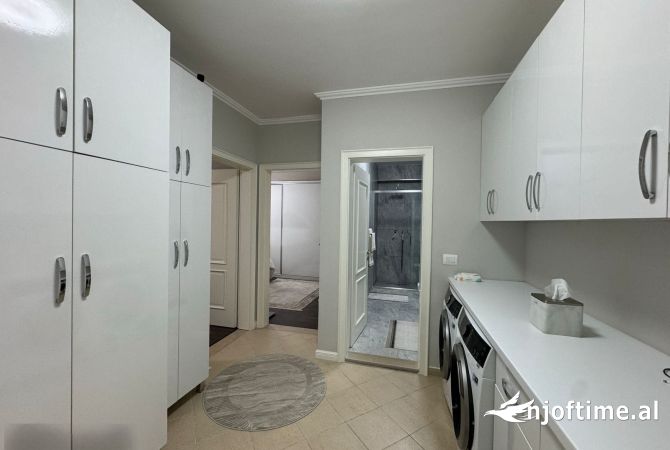 Shtepi ne shitje 2+1 ne Tirane - 263,000 Euro