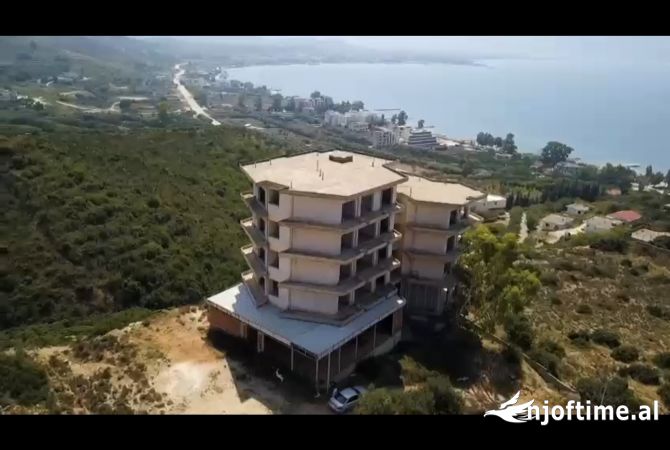 Business Property in Sale 5+1 in Vlora - 2,200,000 Euro