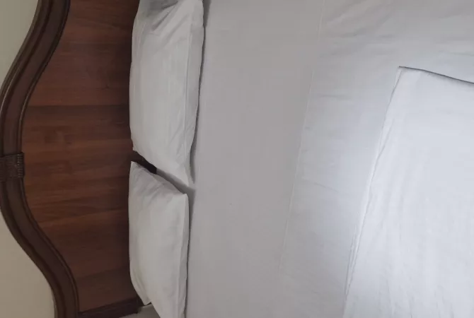 Shtepi me qera Apartament ne Tirane, 2+1, Mobilimi E mobiluar, Pagesa 50,000  Leke.