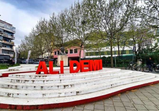 Ambient biznesi ne shitje 1+1 ne Tirane - 64,000 Euro