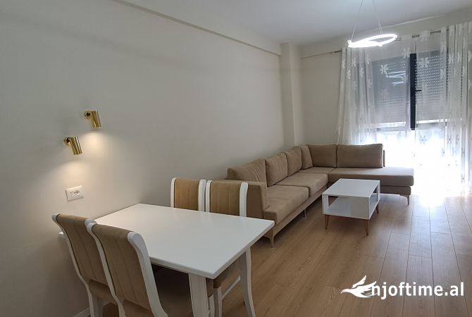 Casa in affitto 2+1 a Tirana - 570 Euro
