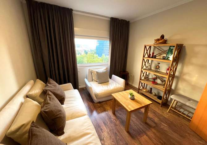 Shtepi me qera Apartament ne Tirane, 2+1, Mobilimi E mobiluar, Pagesa 800  Euro.