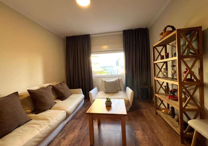 Shtepi me qera 2+1 ne Tirane - 800 Euro