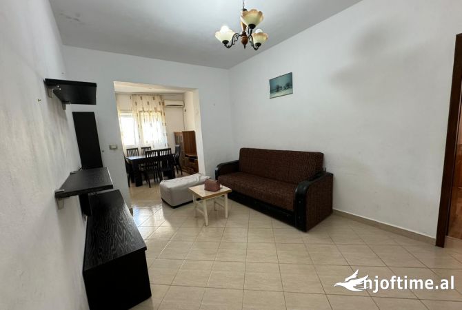 Shtepi ne shitje 2+1 ne Tirane - 135,000 Euro