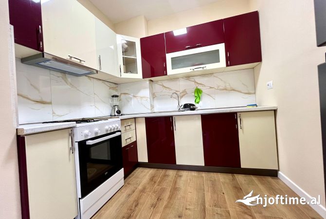 Shtepi me qera 1+1 ne Tirane - 400 Euro