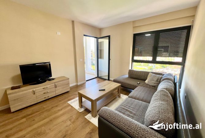 Shtepi me qera 1+1 ne Tirane - 400 Euro