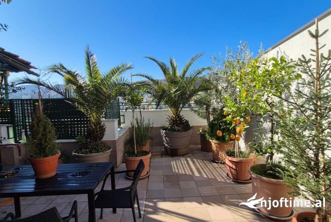 Shtepi ne shitje Apartament ne Tirane, 1+1, Mobilimi E mobiluar, Pagesa 172,000  Euro.