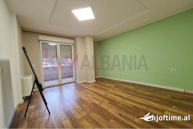 JEPET ME QERA ZYRE RRUGA DERVISH HIMA