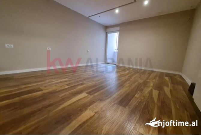 JEPET ME QERA ZYRE RRUGA DERVISH HIMA