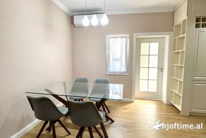 House for Rent 2+1 in Tirana - 800 Euro