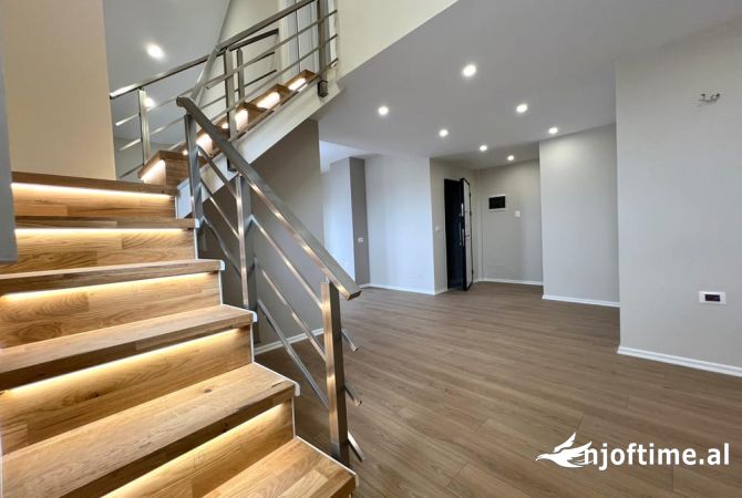 Shtepi ne shitje 2+1 ne Tirane - 170,000 Euro