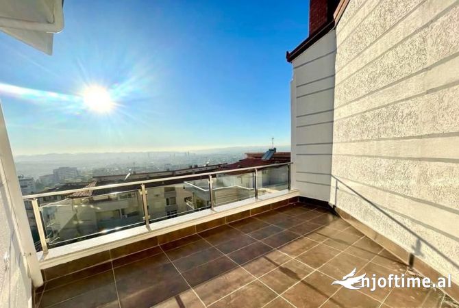 Shtepi ne shitje Duplex(shtepi me 2 kate) ne Tirane, 2+1, Mobilimi Bosh, pa mobiluar, Pagesa 170,000  Euro.