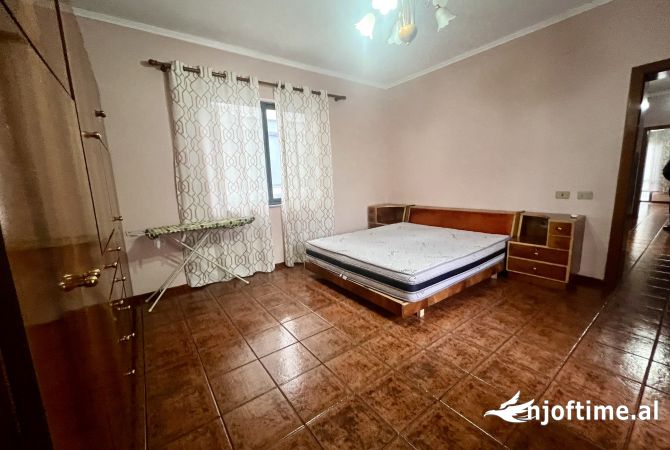 Shtepi me qera 1+1 ne Tirane - 450 Euro