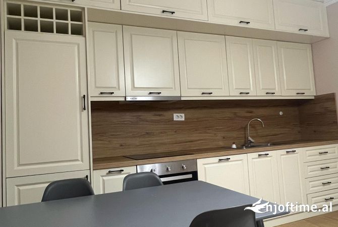 Shtepi me qera 1+1 ne Tirane - 550 Euro