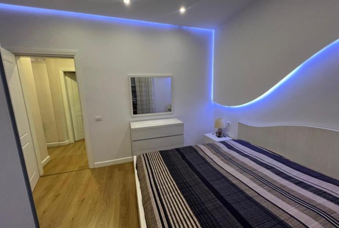 Shtepi me qera 2+1 ne Tirane - 700 Euro