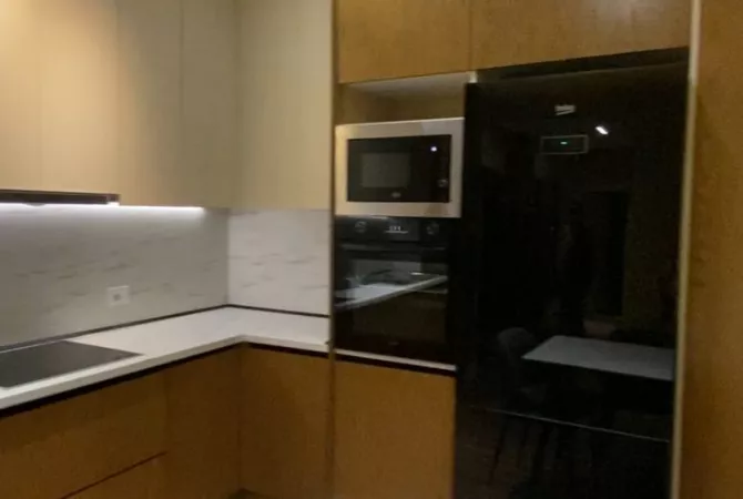 Shtepi me qera Apartament ne Tirane, 2+1, Mobilimi E mobiluar, Pagesa 50,000  Leke.