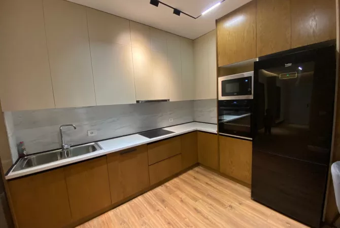 Shtepi me qera Apartament ne Tirane, 2+1, Mobilimi E mobiluar, Pagesa 50,000  Leke.