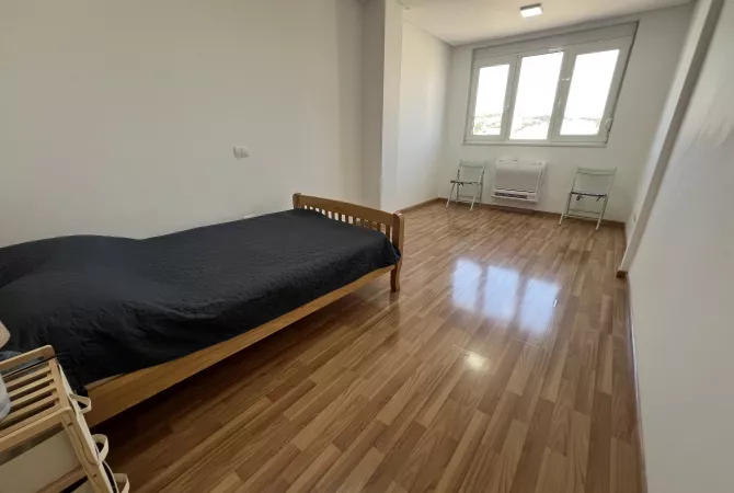 Shtepi ne shitje Apartament ne Durres, 2+1, Mobilimi E mobiluar, Pagesa 215,000  Euro.