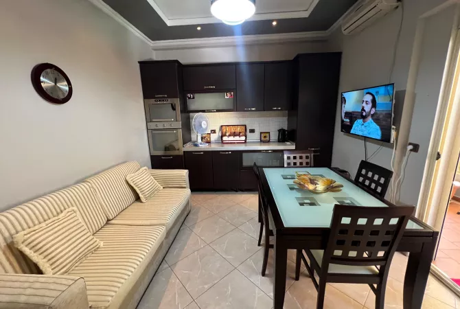 Shtepi me qera 1+1 ne Tirane - 550 Euro