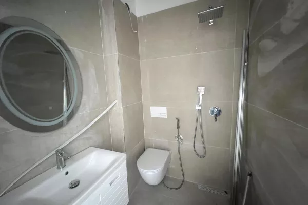 Shtepi ne shitje Apartament ne Tirane, 2+1, Mobilimi E mobiluar, Pagesa 180,000  Euro.