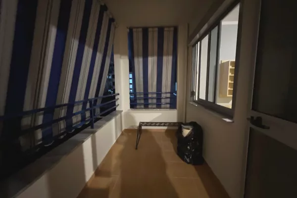 Shtepi ne shitje Apartament ne Tirane, 2+1, Mobilimi Pjeserisht e mobiluar, Pagesa 158,000  Euro.