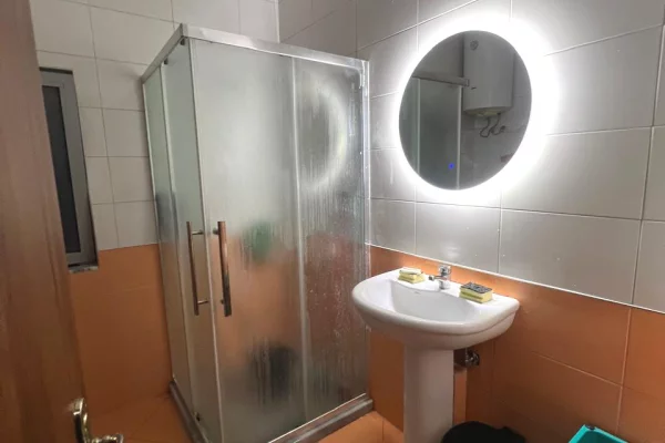 Shtepi me qera 1+1 ne Tirane - 500 Euro