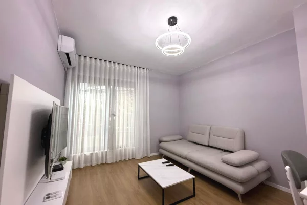 Shtepi me qera 1+1 ne Tirane - 600 Euro