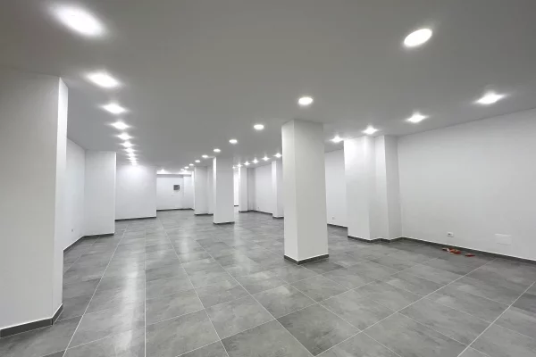 Ambient biznesi me qera 1+1 ne Tirane - 600 Euro