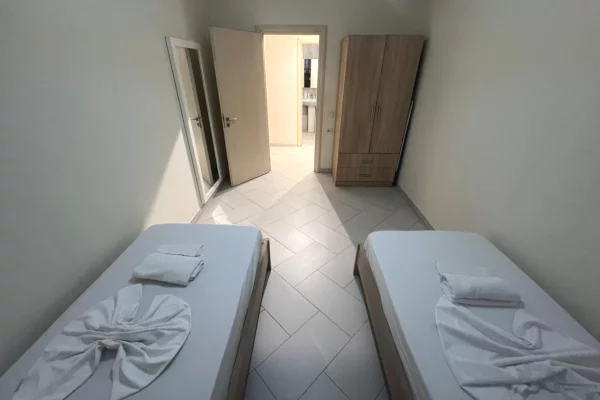 Shtepi me qera Apartament ne Tirane, 2+1, Mobilimi E mobiluar, Pagesa 70,000  Leke.