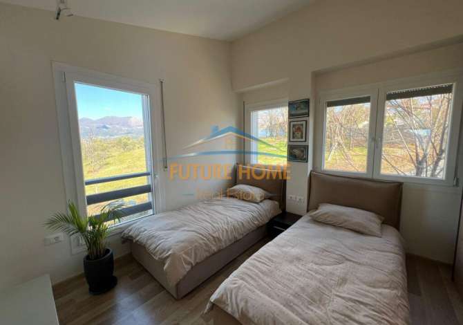 Shtepi ne shitje Apartament ne Tirane, 2+1, Mobilimi E mobiluar, Pagesa 370,000  Euro.