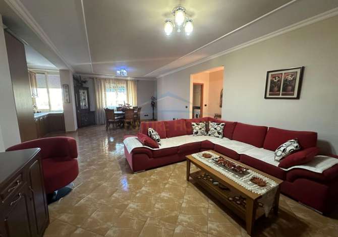 Shtepi ne shitje 2+1 ne Elbasan - 110,000 Euro