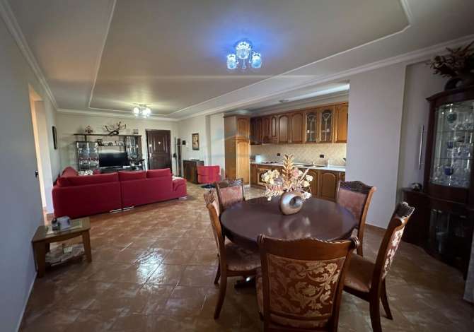 Casa in vendita 2+1 a Elbasan - 110,000 Euro