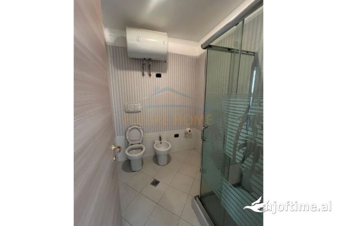 Shtepi me qera Apartament ne Tirane, 2+1, Mobilimi E mobiluar, Pagesa 1,450  Euro.