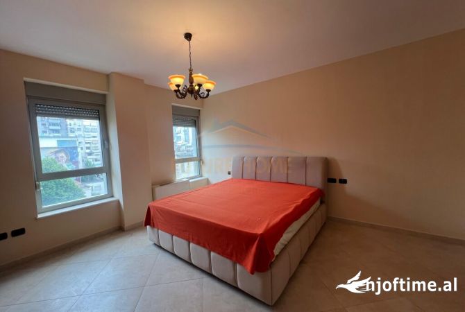 Shtepi me qera Apartament ne Tirane, 2+1, Mobilimi E mobiluar, Pagesa 1,450  Euro.