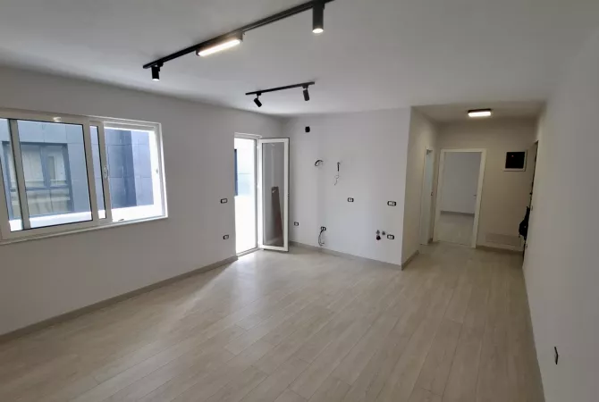 Shtepi me qera 1+1 ne Tirane - 700 Euro
