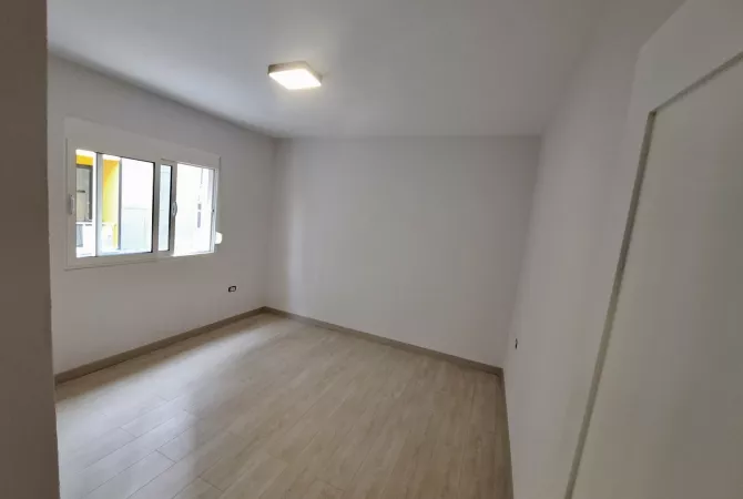 Shtepi me qera 1+1 ne Tirane - 700 Euro