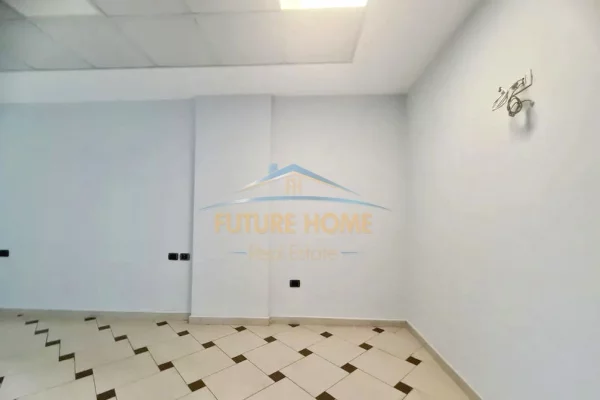Business Property for Rent 1+1 in Tirana - 1,250 Euro