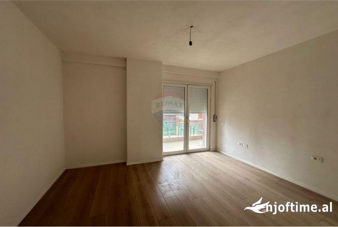 Shtepi me qera 2+1 ne Tirane - 550 Euro