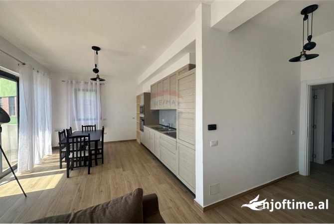 Shtepi me qera 3+1 ne Tirane - 750 Euro