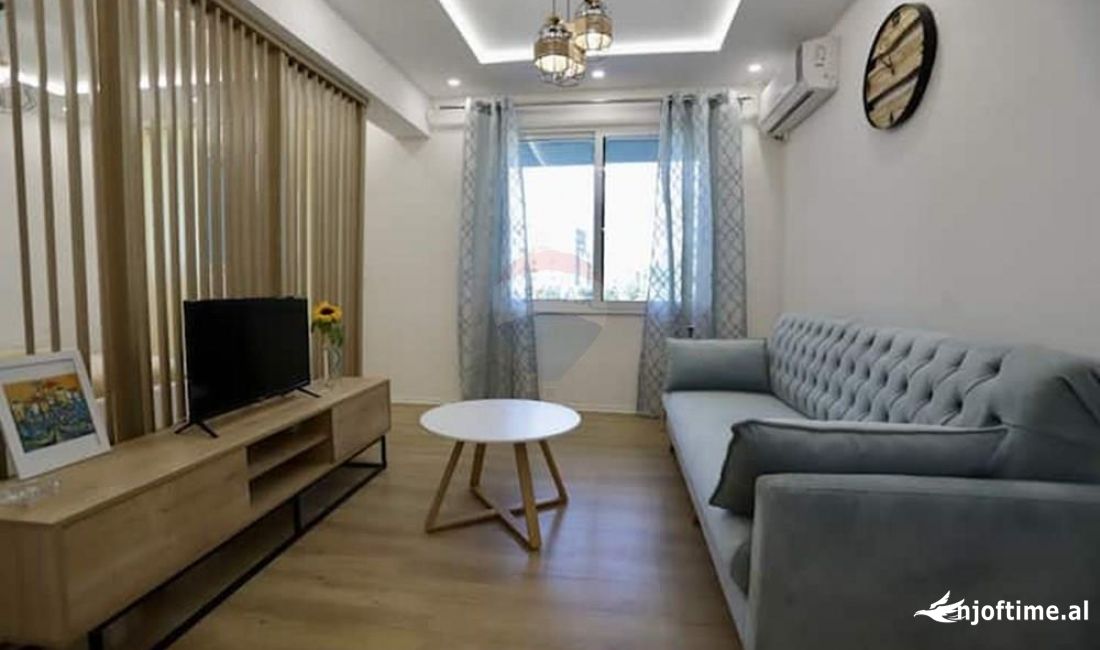 Shtepi me qera Apartament ne Tirane, Garsoniere, Mobilimi E mobiluar, Pagesa 600  Euro.