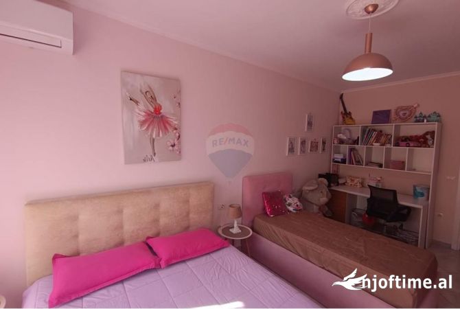 Shtepi me qera 1+1 ne Tirane - 380 Euro